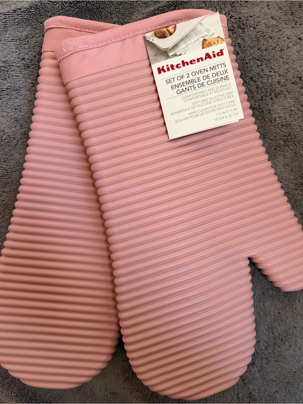 KitchenAid Ribbed Silicone Oven Mitts in Dusty Rose